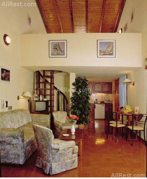 Corfu Club 9